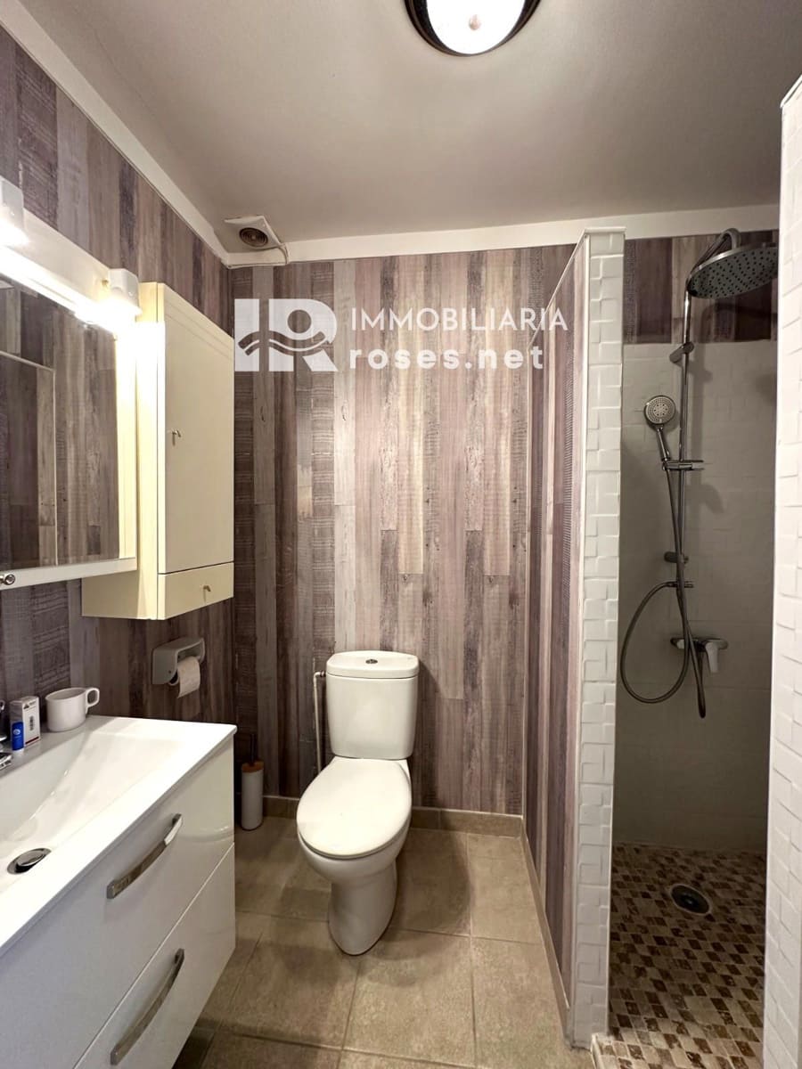 2 bedroom Villa for sale in Roses with pool - € 199,000 (Ref: 9378407)