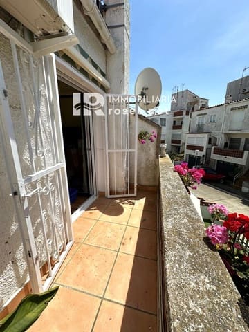 2 slaapkamer Villa te koop in Roses met zwembad - € 199.000 (Ref: 9378407)