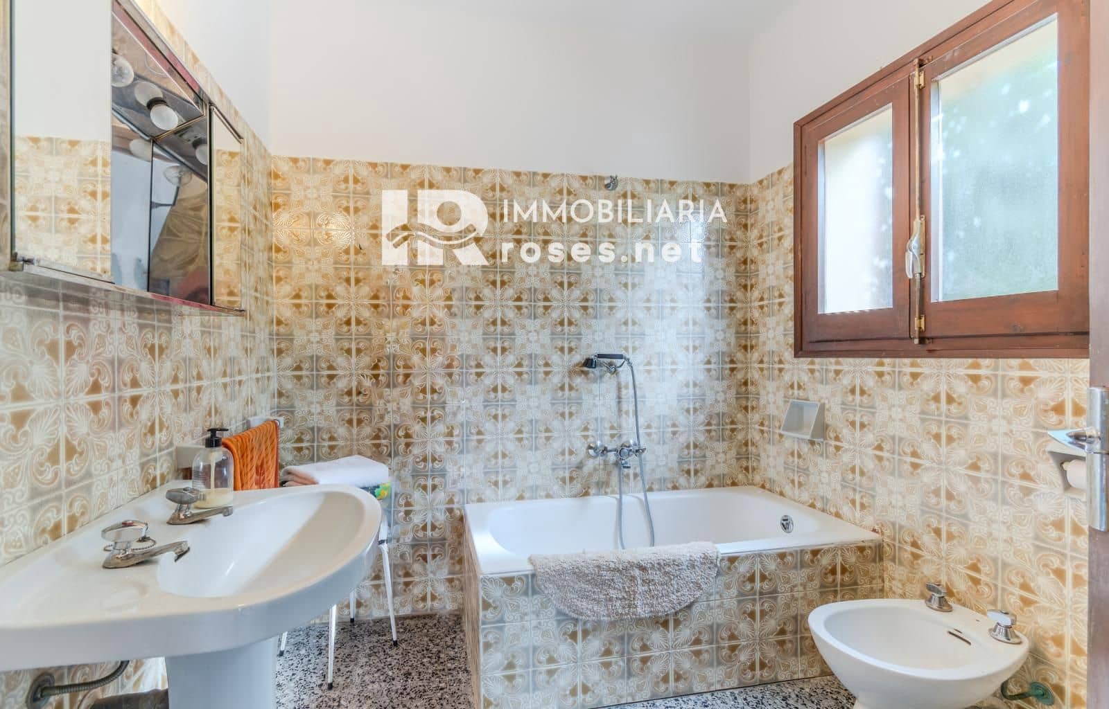 4 slaapkamer Villa te koop in Sant Llorenc de la Muga met garage - € 385.000 (Ref: 9379533)