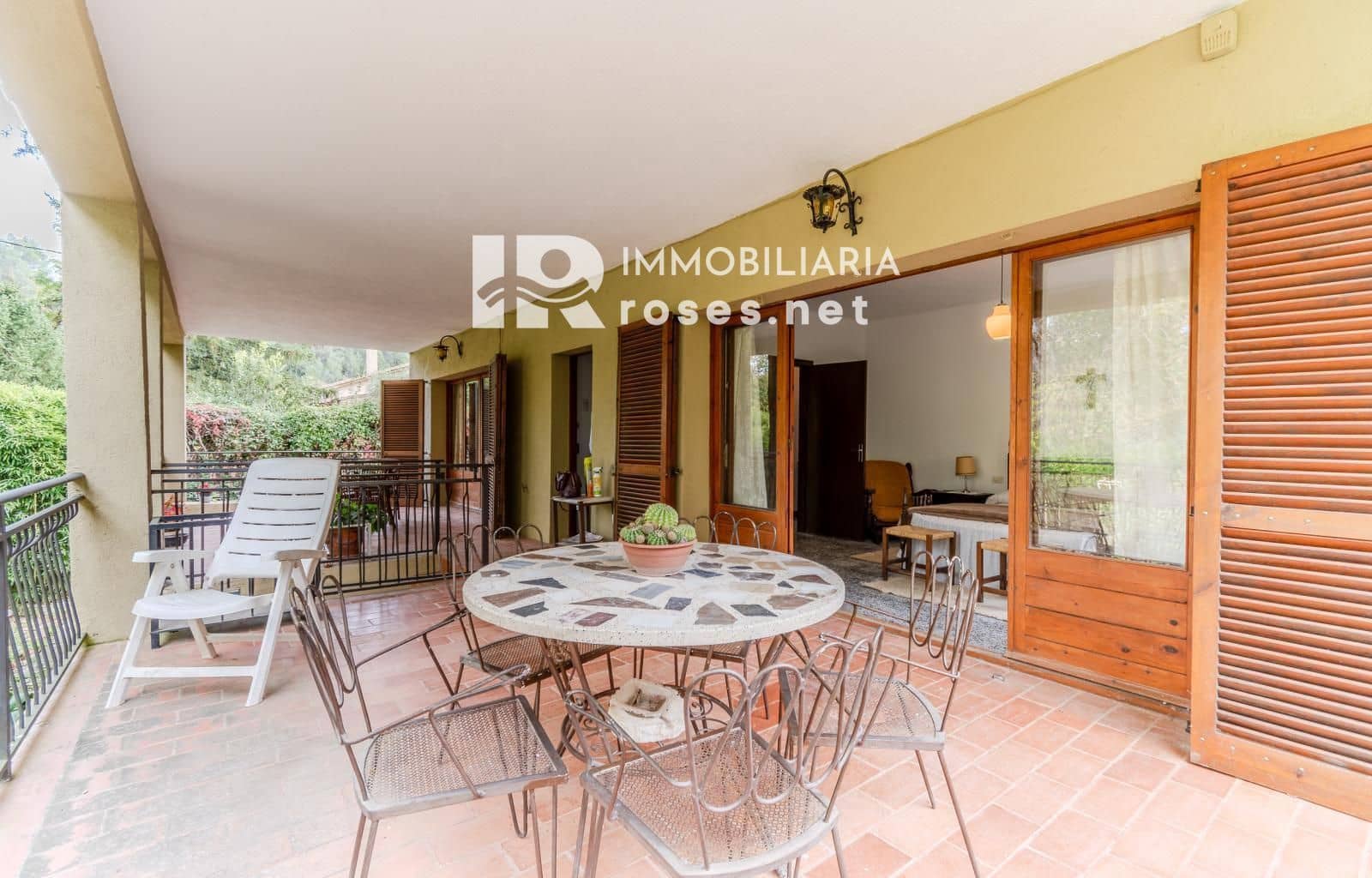 4 slaapkamer Villa te koop in Sant Llorenc de la Muga met garage - € 385.000 (Ref: 9379533)