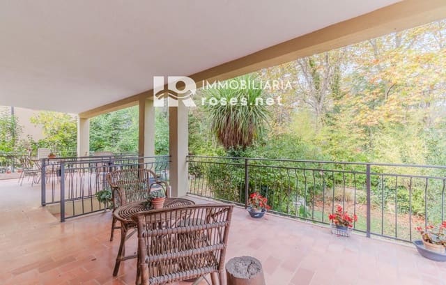 4 slaapkamer Villa te koop in Sant Llorenç de la Muga met garage - € 385.000 (Ref: 9379533)