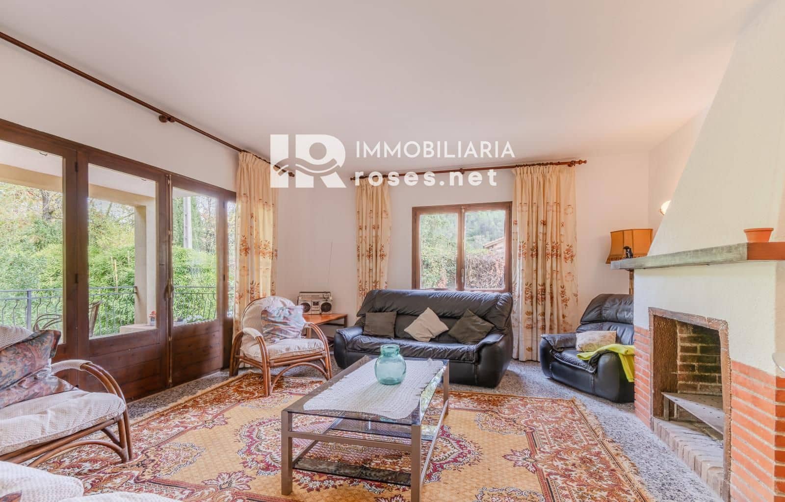 4 slaapkamer Villa te koop in Sant Llorenc de la Muga met garage - € 385.000 (Ref: 9379533)