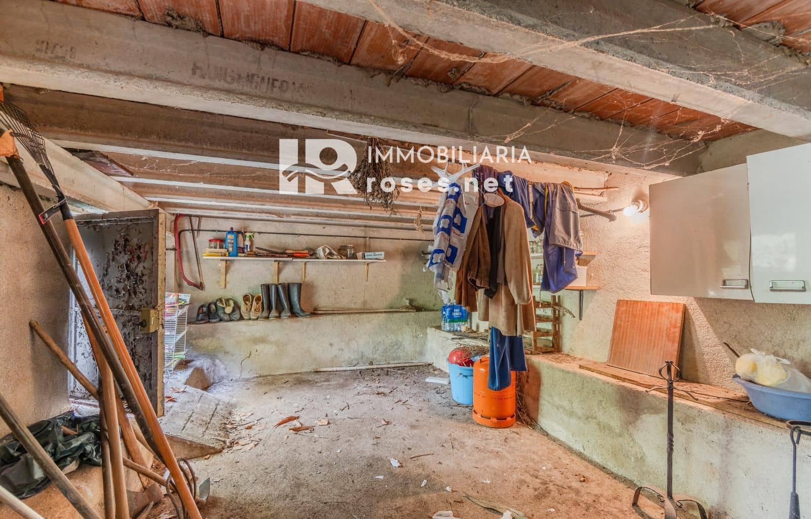 4 slaapkamer Villa te koop in Sant Llorenc de la Muga met garage - € 385.000 (Ref: 9379533)