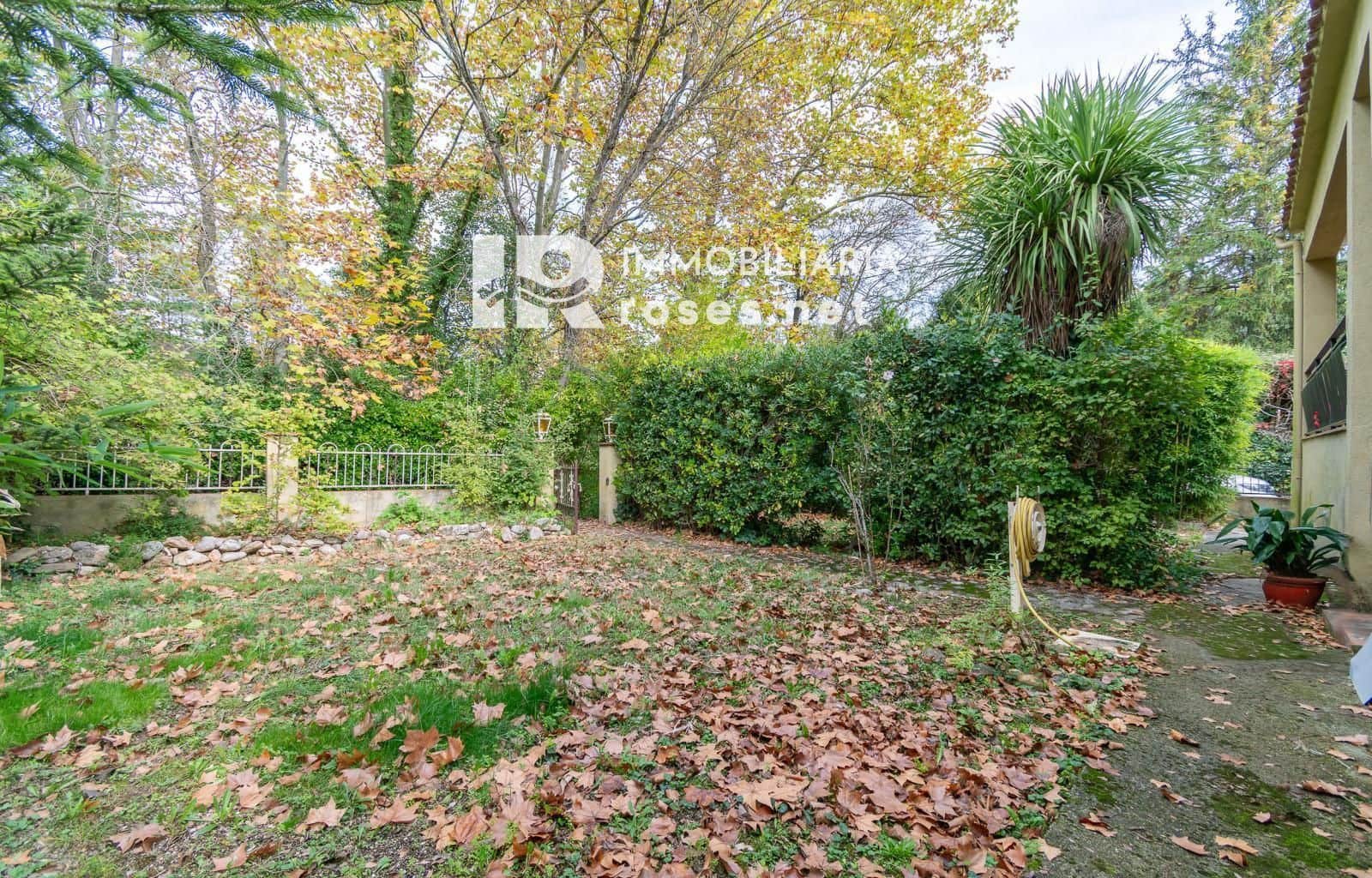 4 slaapkamer Villa te koop in Sant Llorenc de la Muga met garage - € 385.000 (Ref: 9379533)