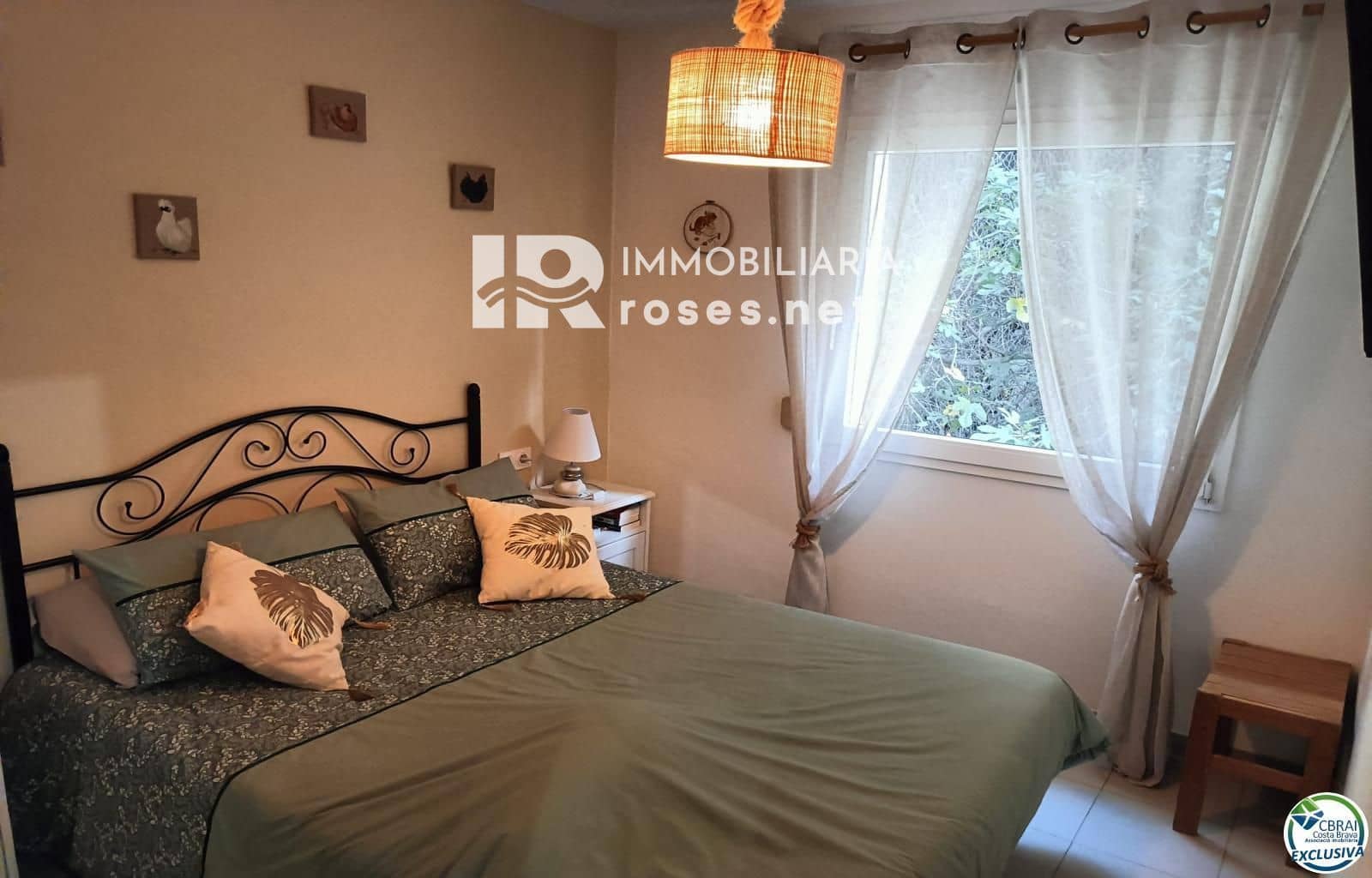 2 bedroom Flat for sale in Roses - € 249,000 (Ref: 9386015)