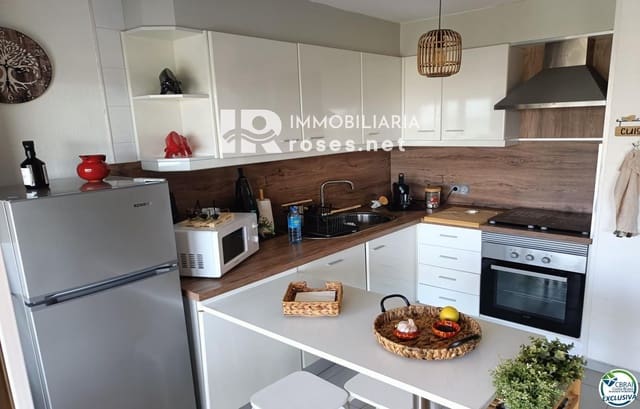 2 soverom Leilighet til salgs i Roses - € 249 000 (Ref: 9386015)