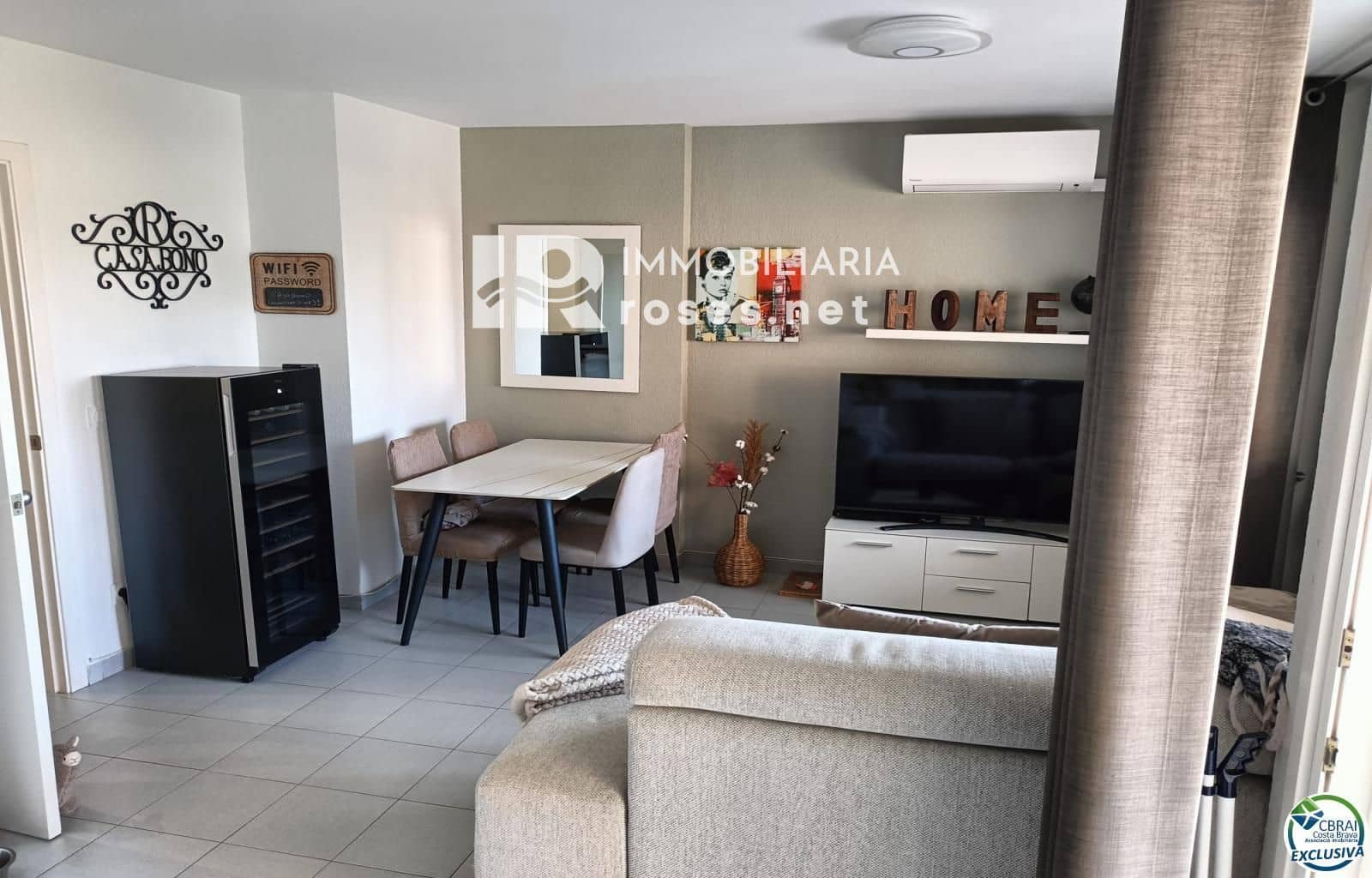 2 bedroom Flat for sale in Roses - € 249,000 (Ref: 9386015)