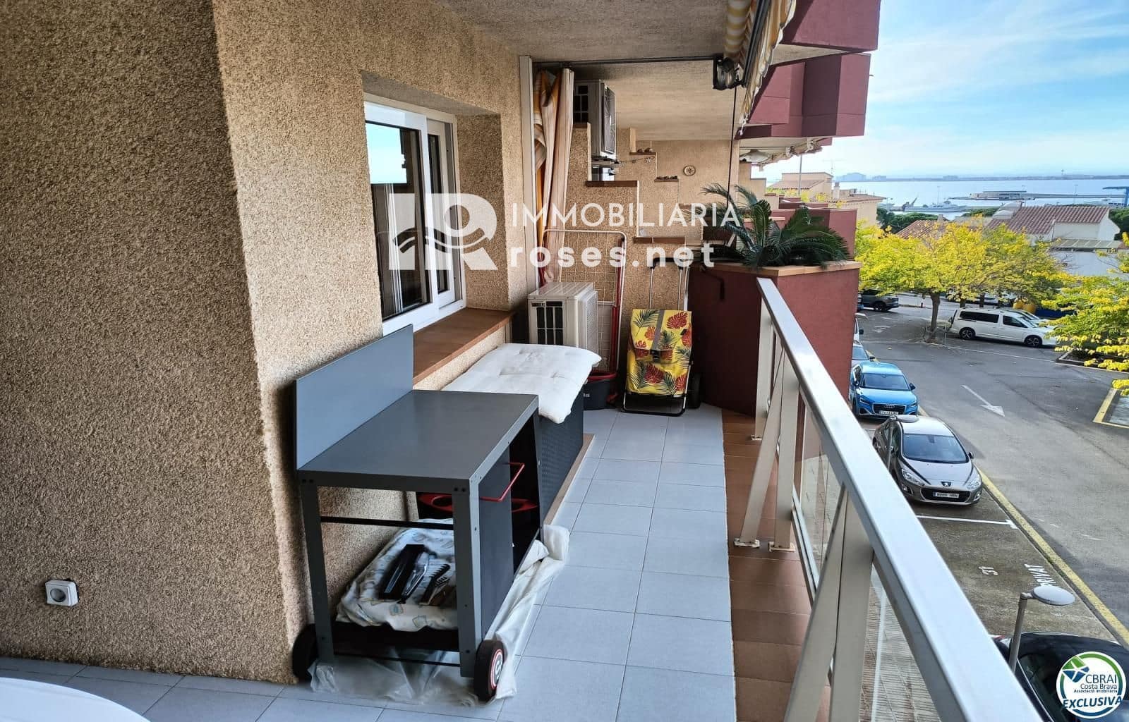 2 bedroom Flat for sale in Roses - € 249,000 (Ref: 9386015)