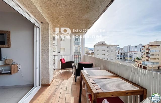 1 slaapkamer Flat te koop in Santa Margarida, Roses - € 180.000 (Ref: 9388228)