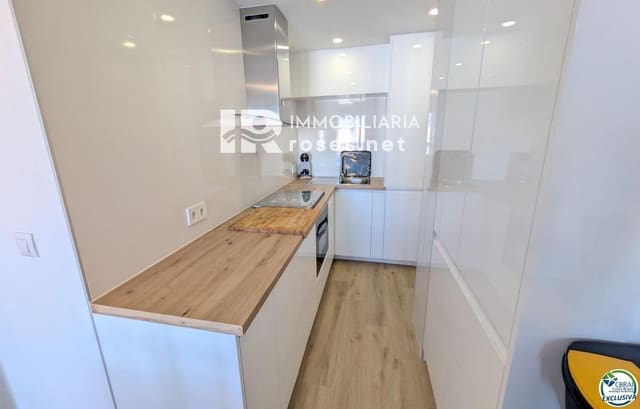 2 slaapkamer Flat te koop in Empuriabrava, Castelló d'Empúries - € 255.000 (Ref: 9396565)