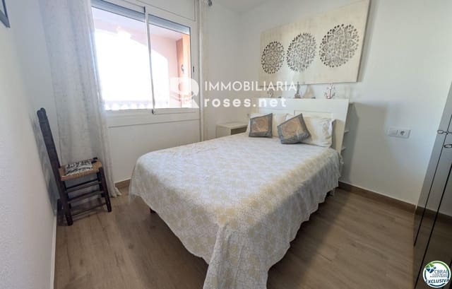 2 slaapkamer Flat te koop in Empuriabrava, Castelló d'Empúries - € 255.000 (Ref: 9396565)