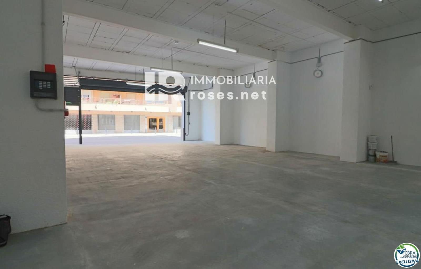 Commercieel te koop in Figueres - € 135.000 (Ref: 9409675)