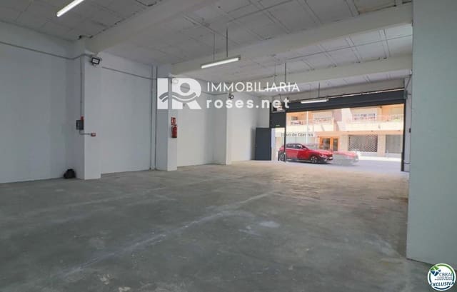 Erhverv til salg i Figueres - € 135.000 (Ref: 9409675)