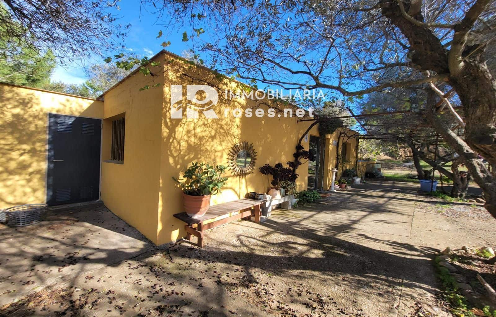 Tomt till salu i Peralada - 320 000 € (Ref: 9417795)