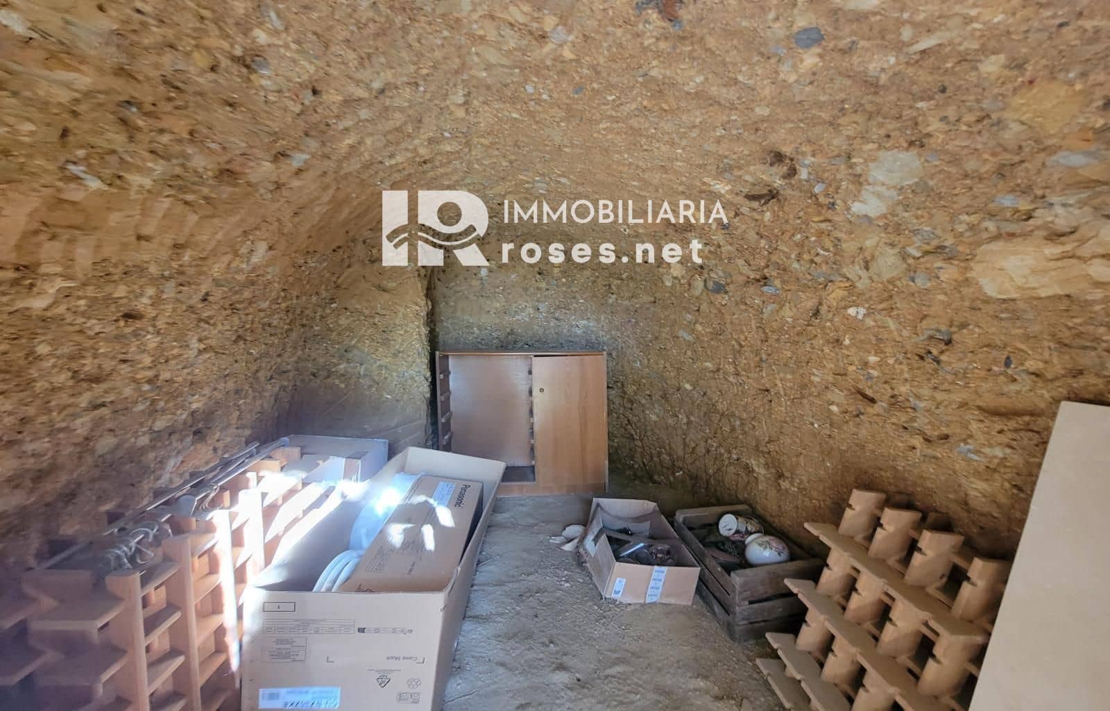 Tomt till salu i Peralada - 320 000 € (Ref: 9417795)