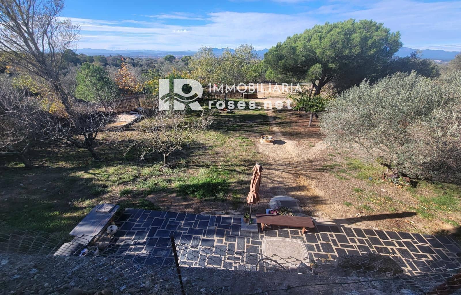 Tomt till salu i Peralada - 320 000 € (Ref: 9417795)