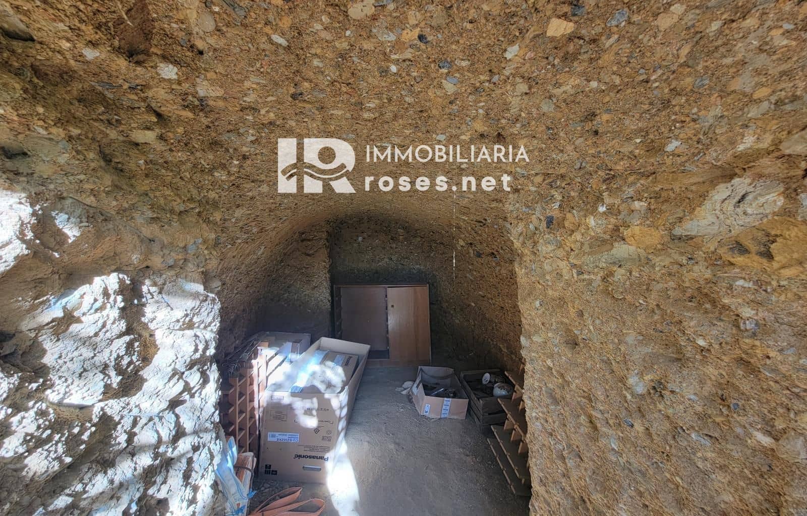 Tomt till salu i Peralada - 320 000 € (Ref: 9417795)