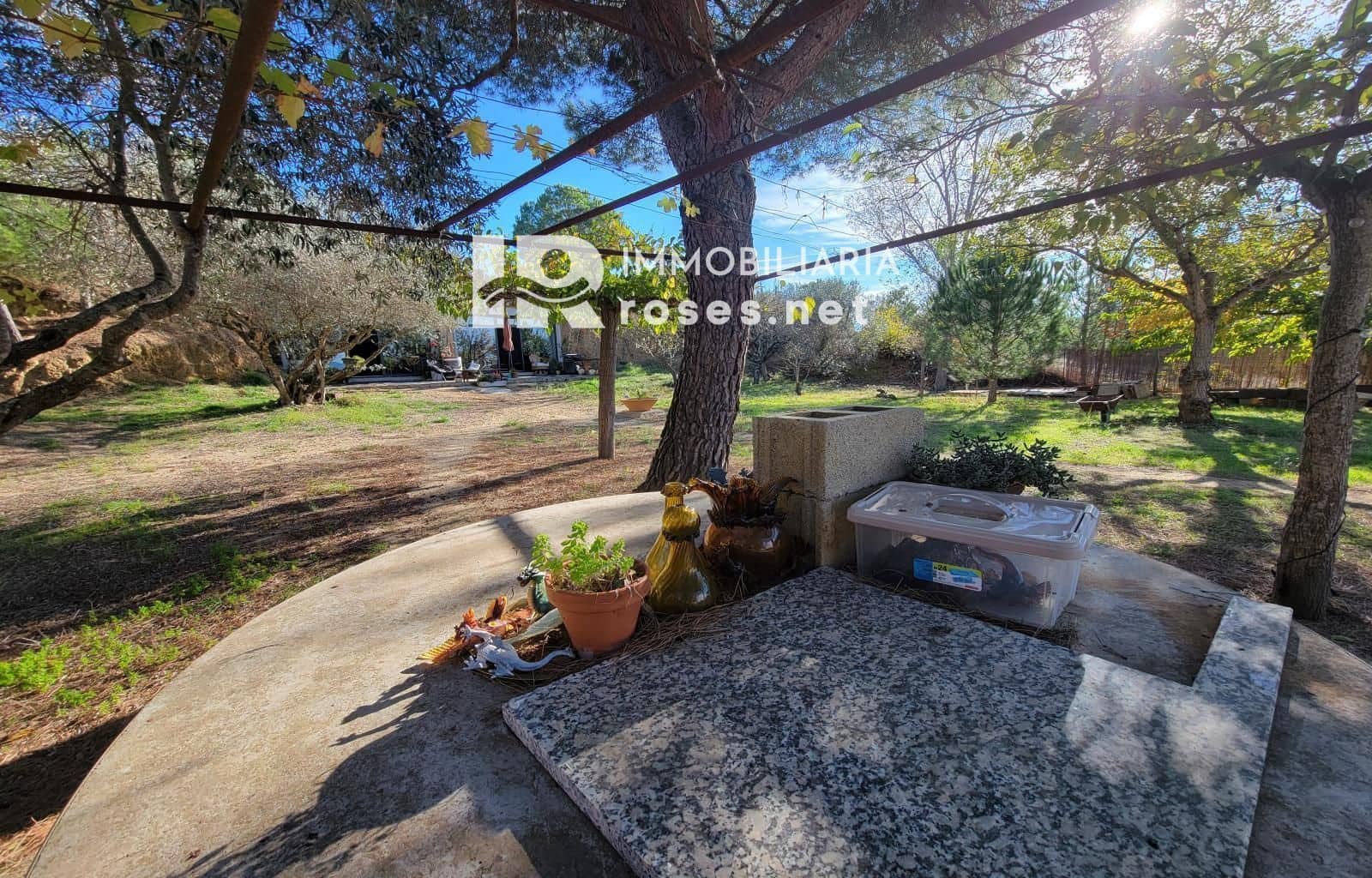 Tomt till salu i Peralada - 320 000 € (Ref: 9417795)