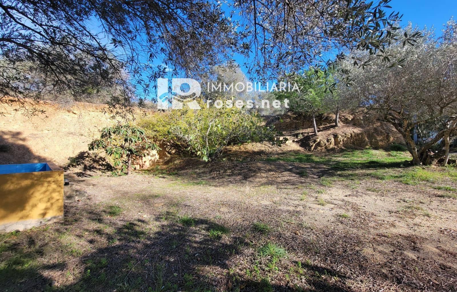 Tomt till salu i Peralada - 320 000 € (Ref: 9417795)