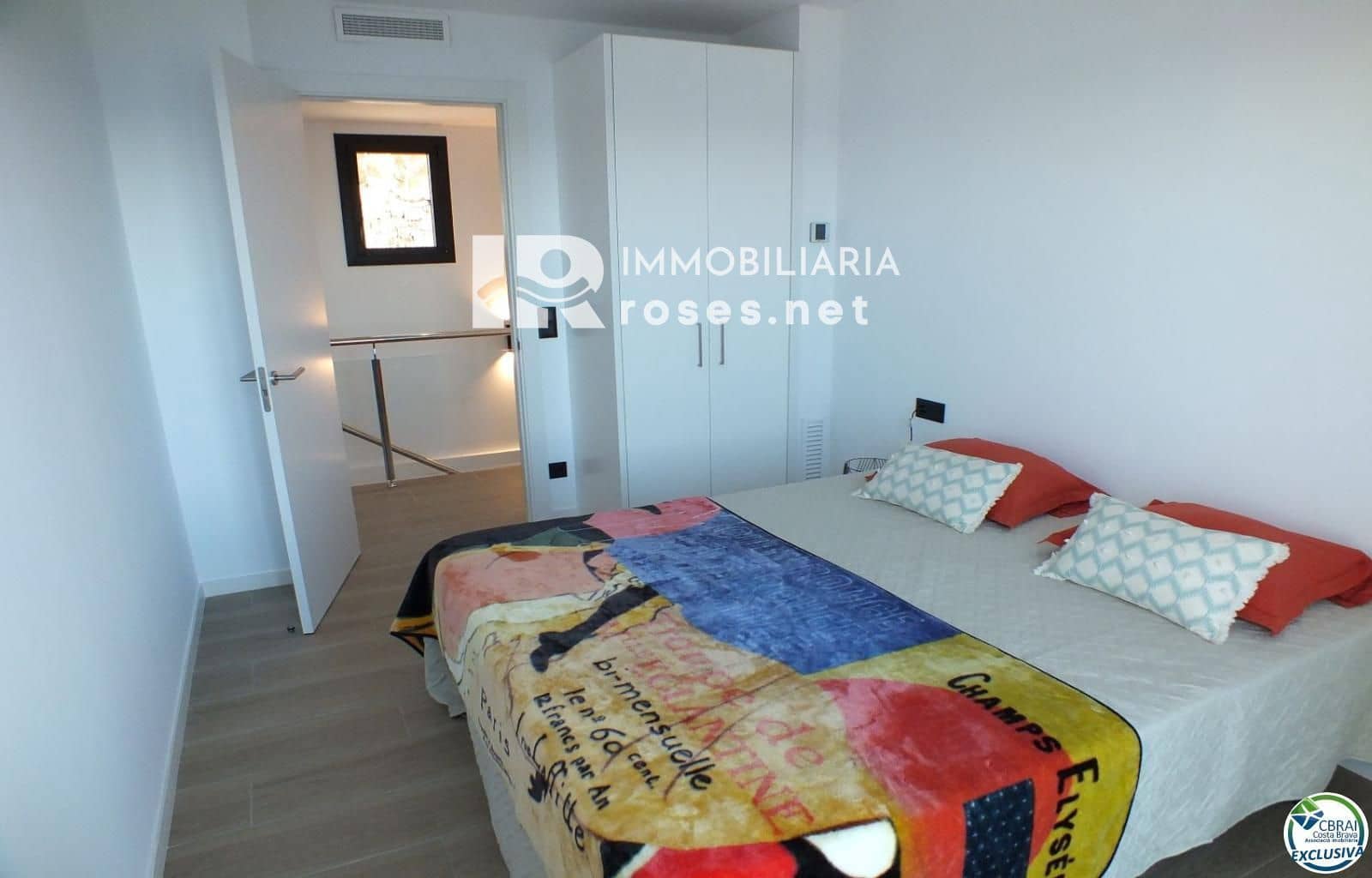 3 slaapkamer Villa te koop in Roses met zwembad garage - € 1.700.000 (Ref: 9420077)