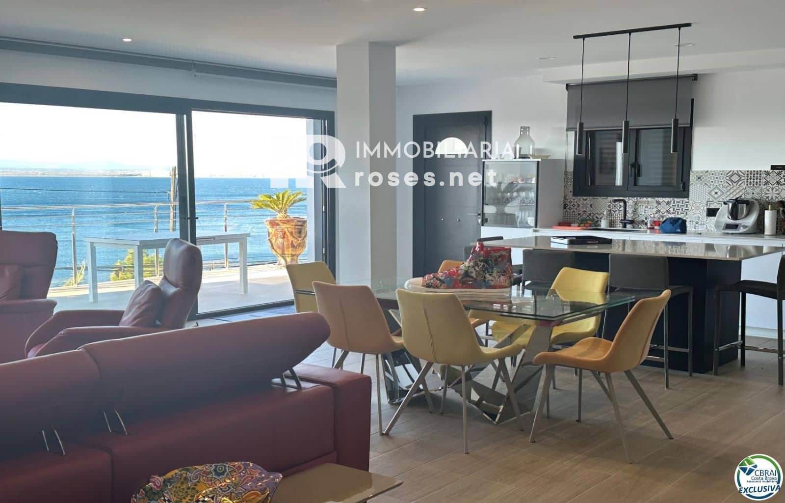 3 slaapkamer Villa te koop in Roses met zwembad garage - € 1.700.000 (Ref: 9420077)