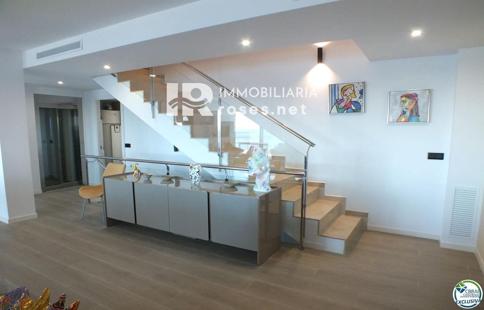 3 slaapkamer Villa te koop in Roses met zwembad garage - € 1.700.000 (Ref: 9420077)