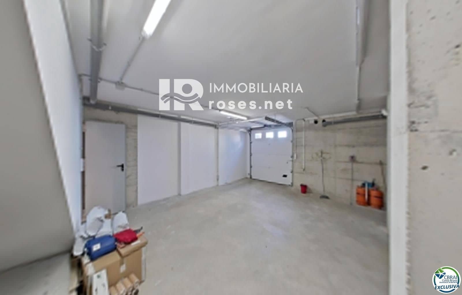 3 bedroom Villa for sale in Roses with pool garage - € 1,700,000 (Ref: 9420077)