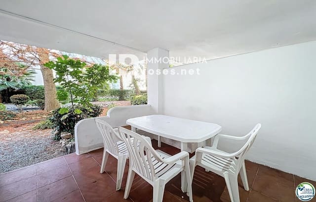 2 slaapkamer Flat te koop in Santa Margarida, Roses met zwembad - € 165.000 (Ref: 9449320)