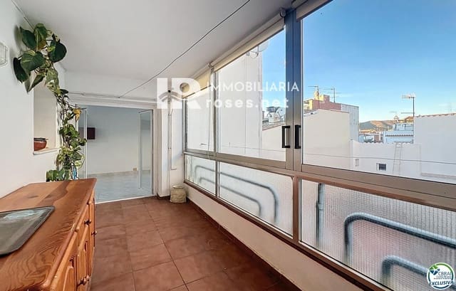 2 soveværelse Lejlighed til salg i Roses - € 185.000 (Ref: 9449321)