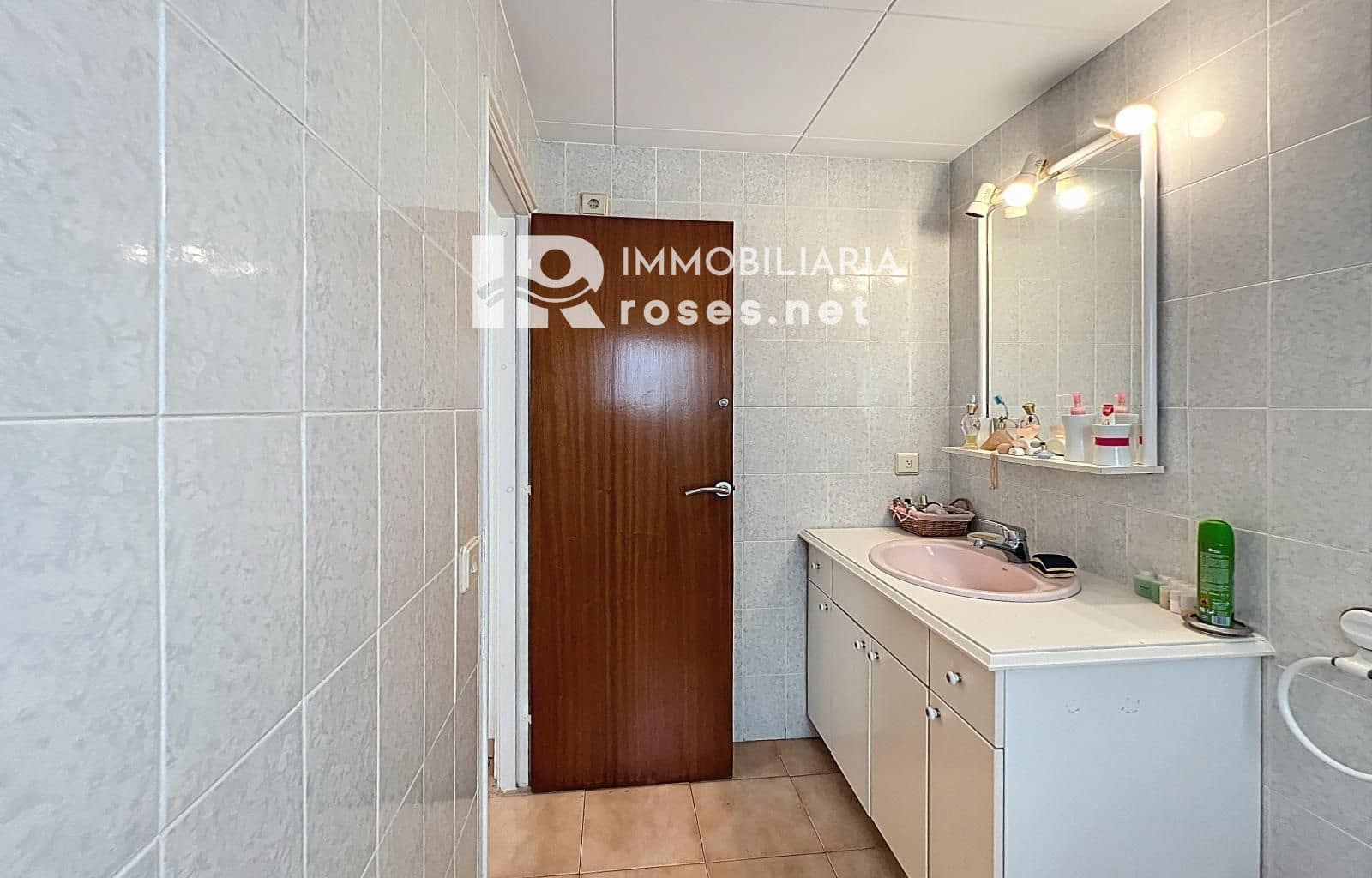 3 slaapkamer Flat te koop in Roses - € 185.000 (Ref: 9449322)