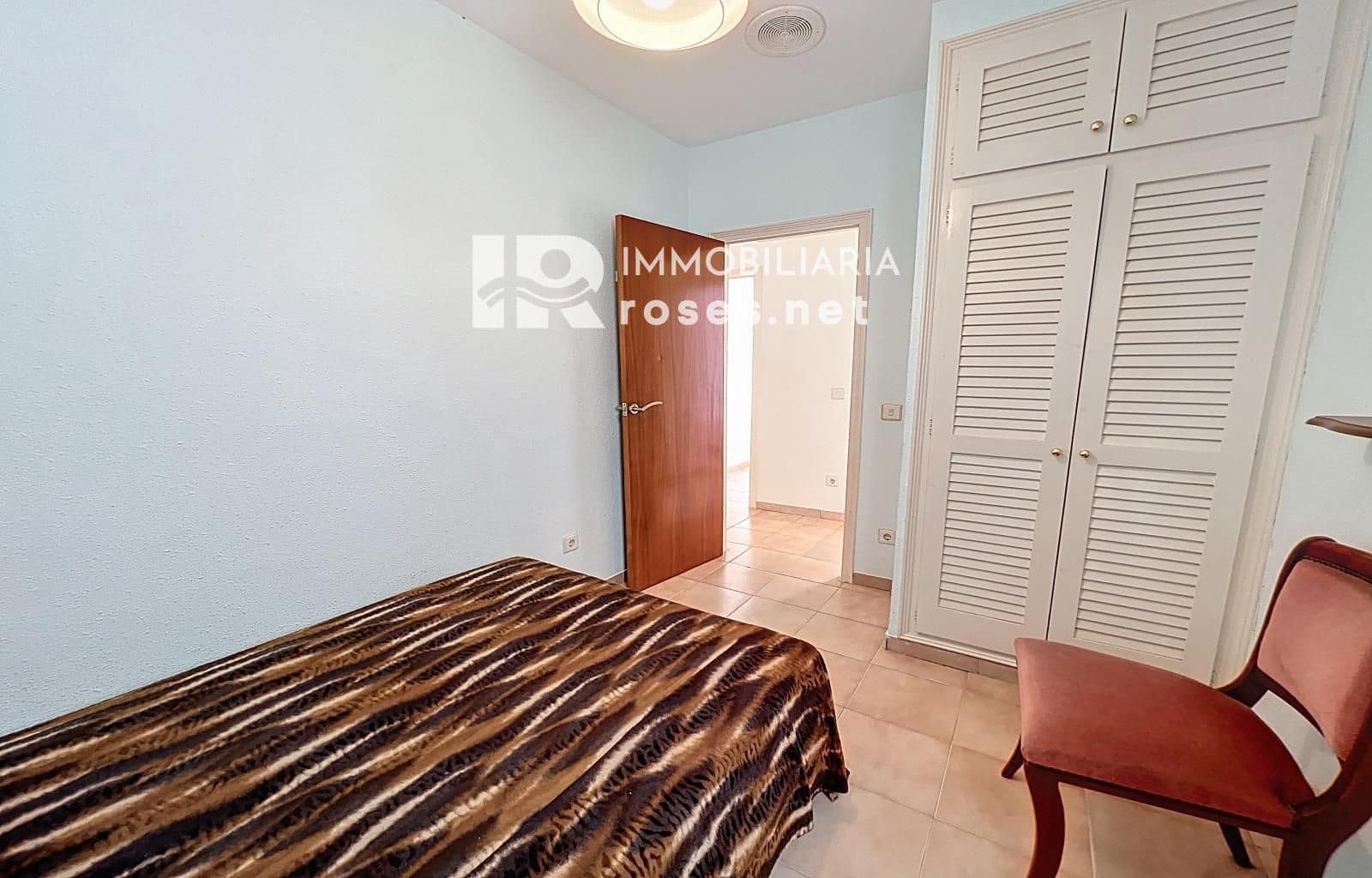 3 slaapkamer Flat te koop in Roses - € 185.000 (Ref: 9449322)