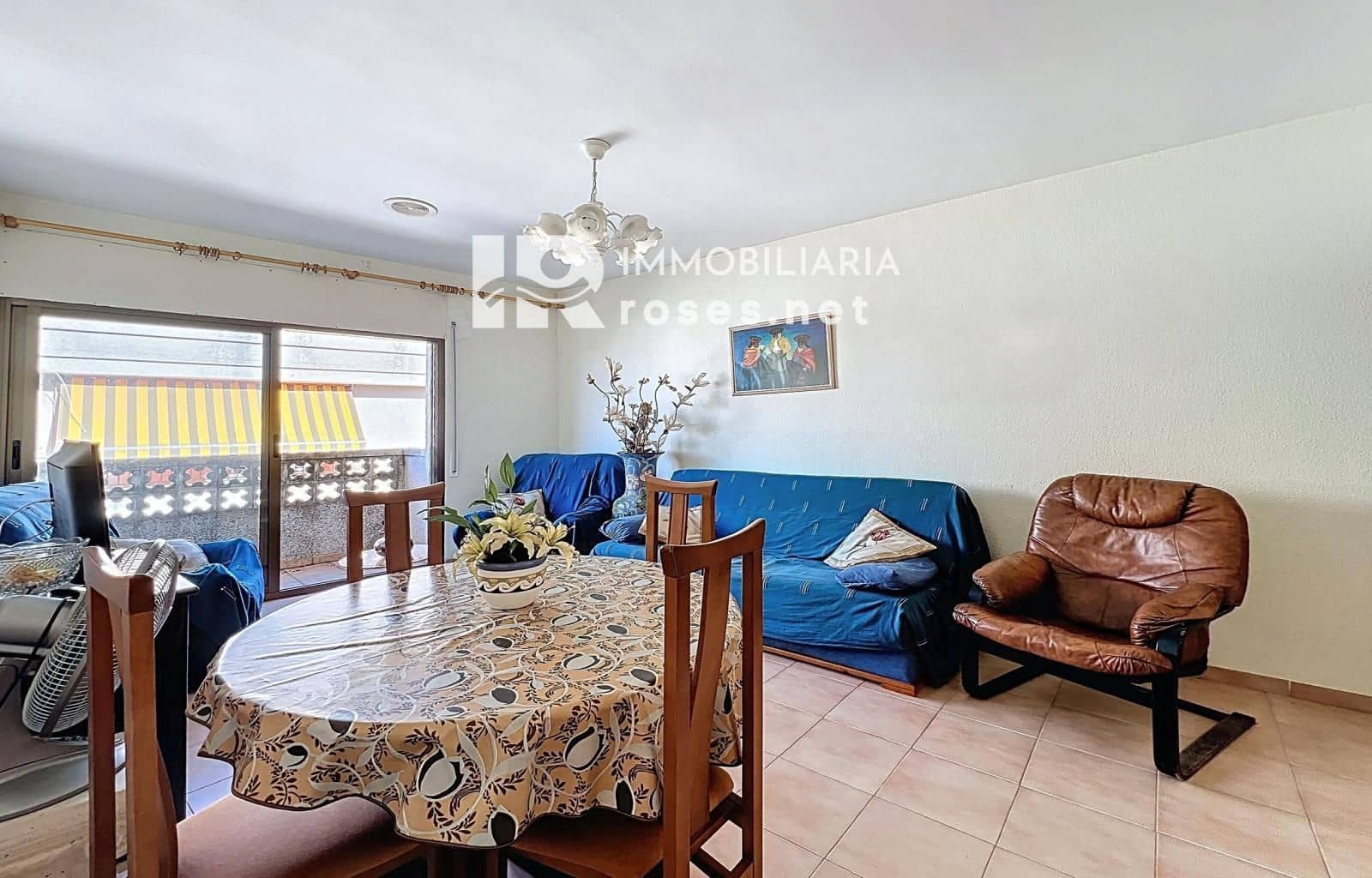 3 slaapkamer Flat te koop in Roses - € 185.000 (Ref: 9449322)