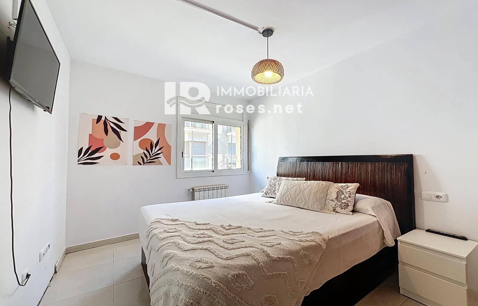 2 slaapkamer Flat te koop in Roses - € 185.000 (Ref: 9449323)