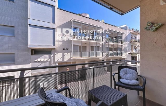 2 slaapkamer Flat te koop in Roses - € 185.000 (Ref: 9449323)