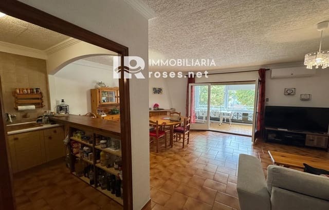 2 soverom Leilighet til salgs i Empuriabrava, Castelló d'Empúries - € 240 000 (Ref: 9449324)