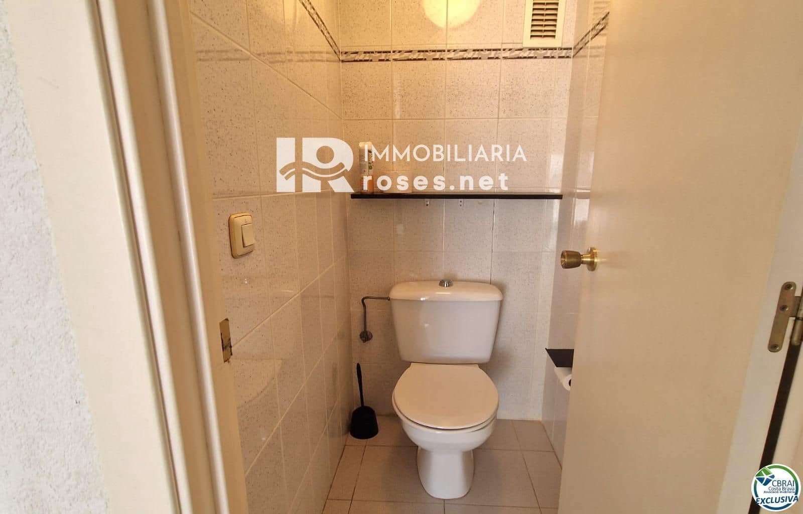 2 slaapkamer Flat te koop in Roses - € 225.000 (Ref: 9449325)