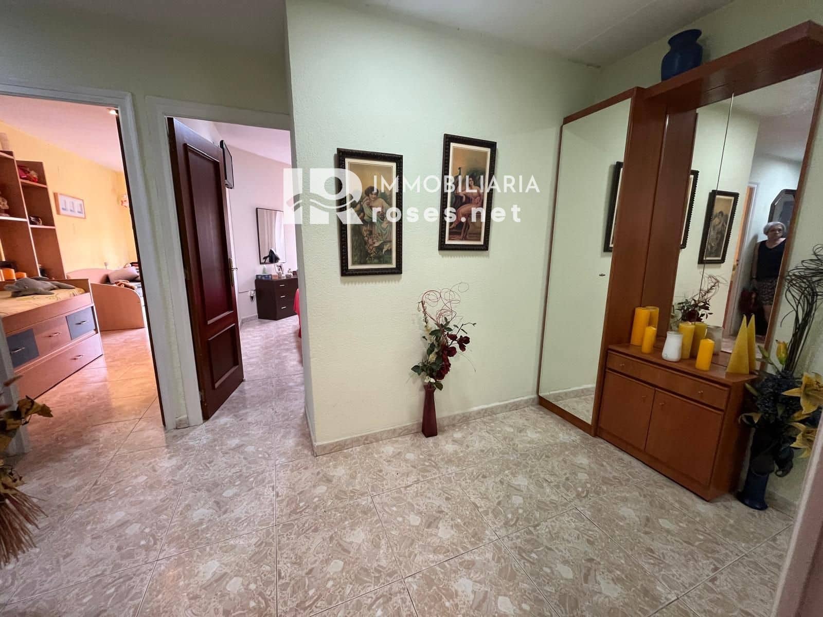 Piso de 4 habitaciones en Roses en venta - 199.500 € (Ref: 9449327)