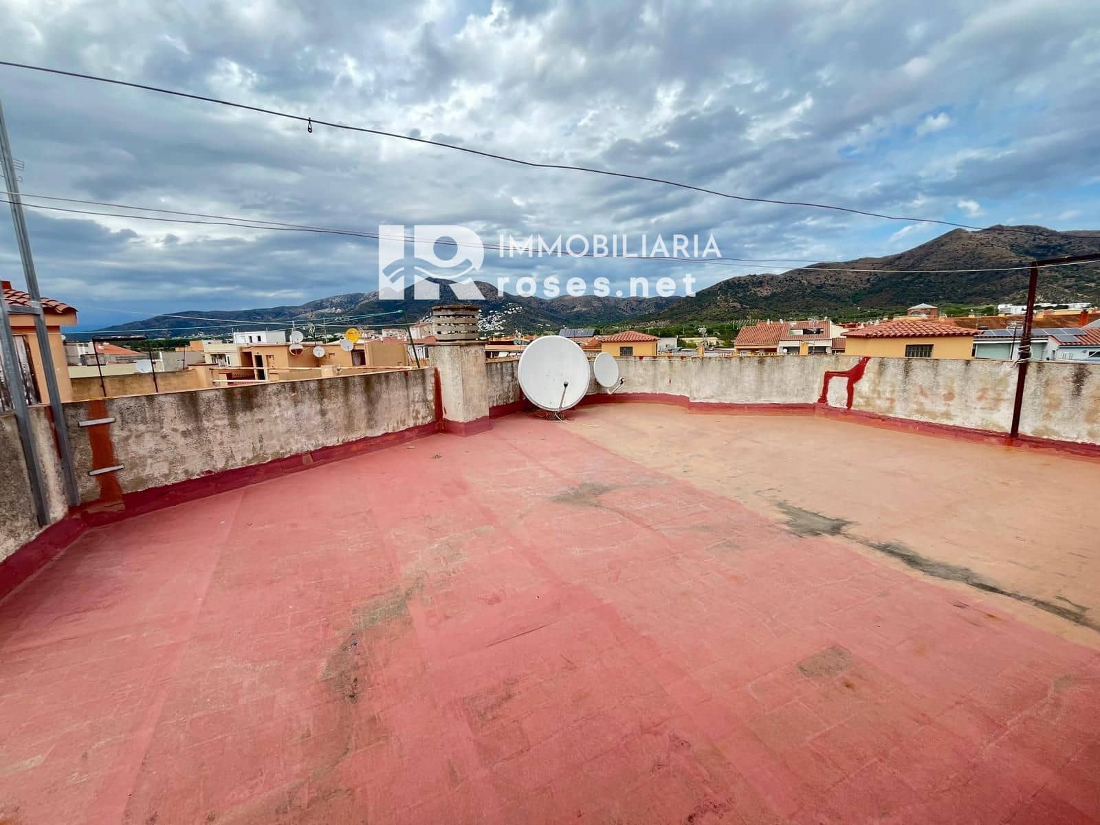 Piso de 4 habitaciones en Roses en venta - 199.500 € (Ref: 9449327)