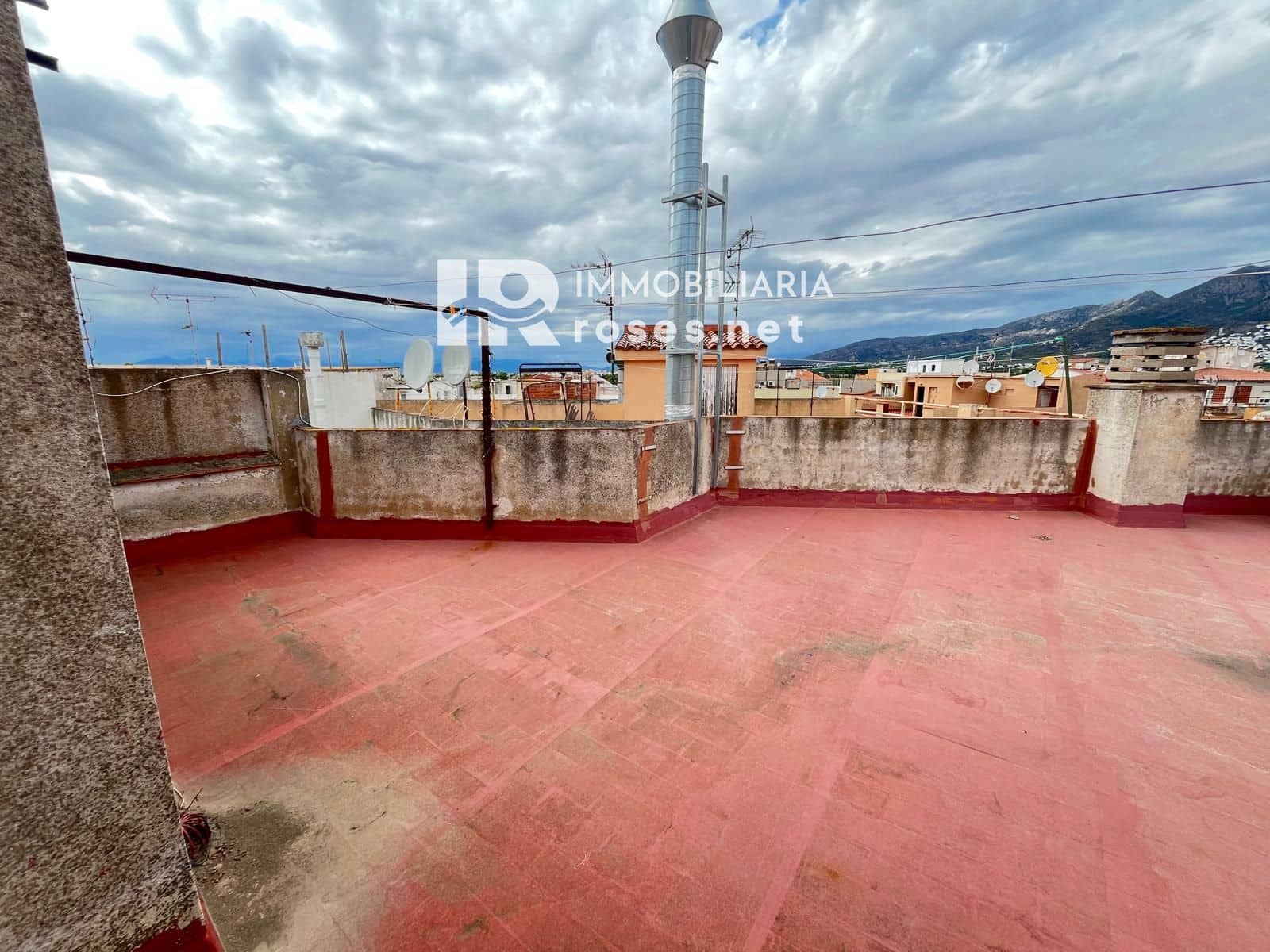 Piso de 4 habitaciones en Roses en venta - 199.500 € (Ref: 9449327)