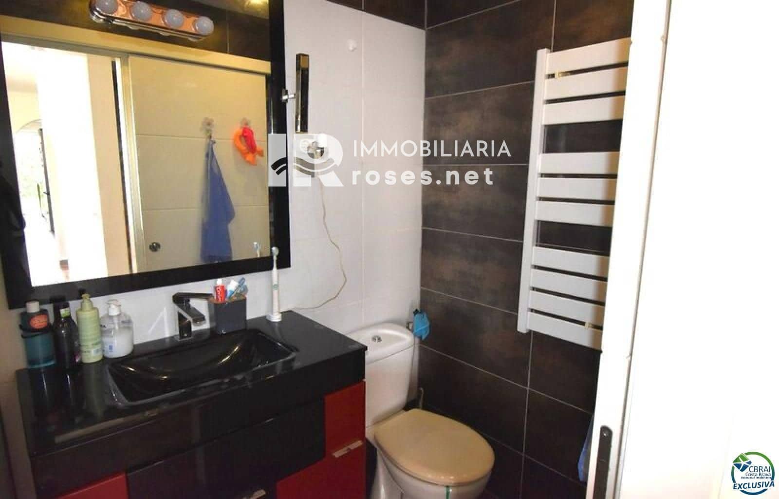 2 sovrum Villa till salu i Empuriabrava - 395 000 € (Ref: 9449330)