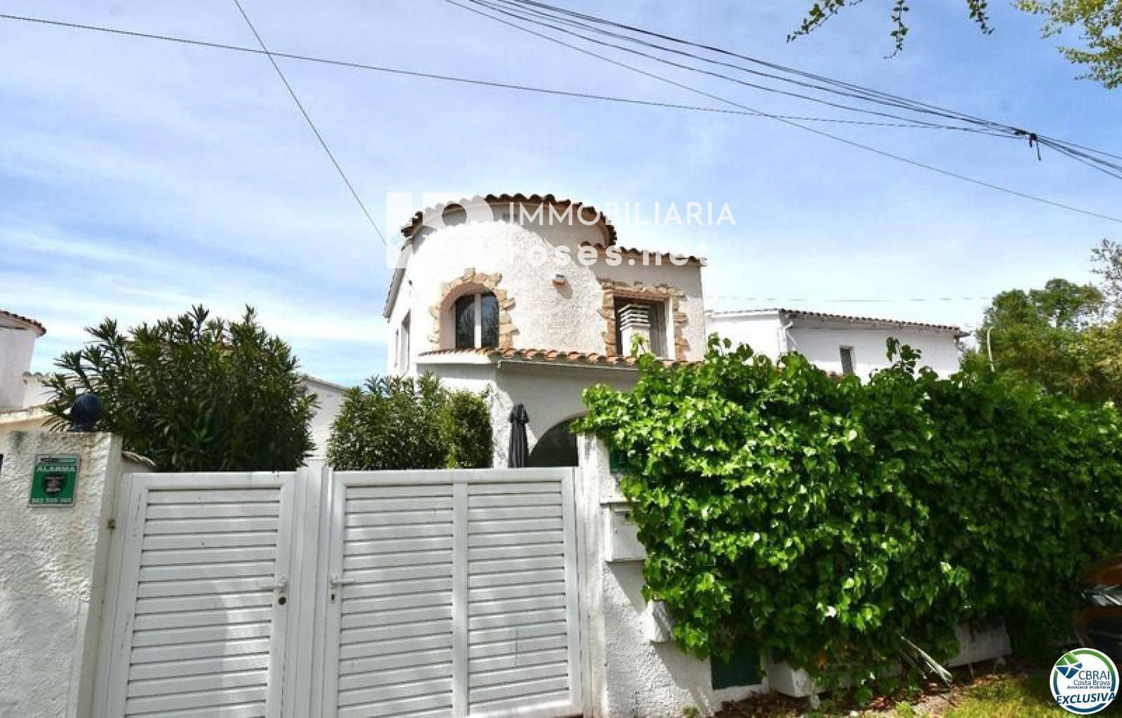 2 sovrum Villa till salu i Empuriabrava - 395 000 € (Ref: 9449330)