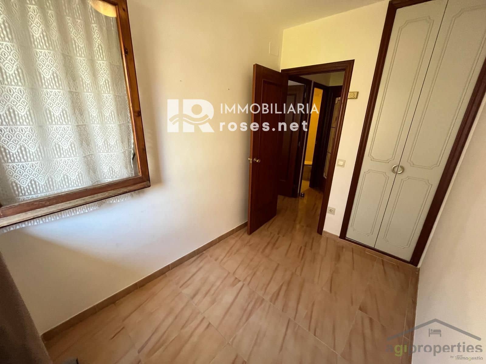 3 bedroom Flat for sale in Roses - € 230,000 (Ref: 9449331)