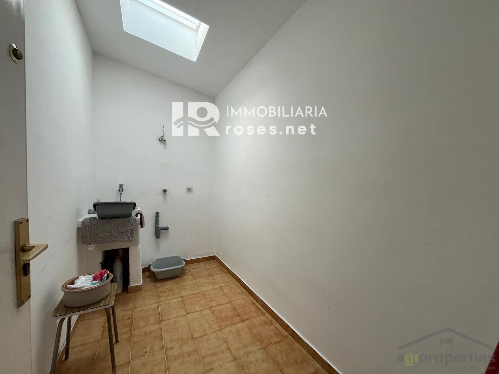 3 bedroom Flat for sale in Roses - € 230,000 (Ref: 9449331)