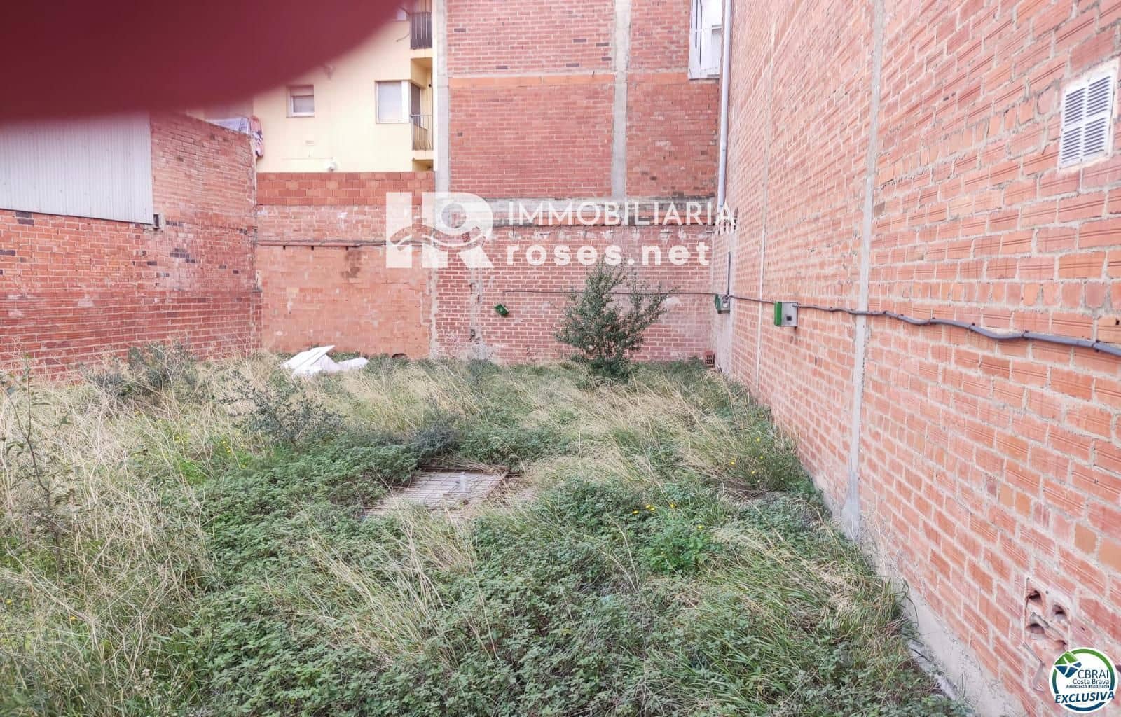 Building Plot for sale in Figueres - € 115,000 (Ref: 9449334)