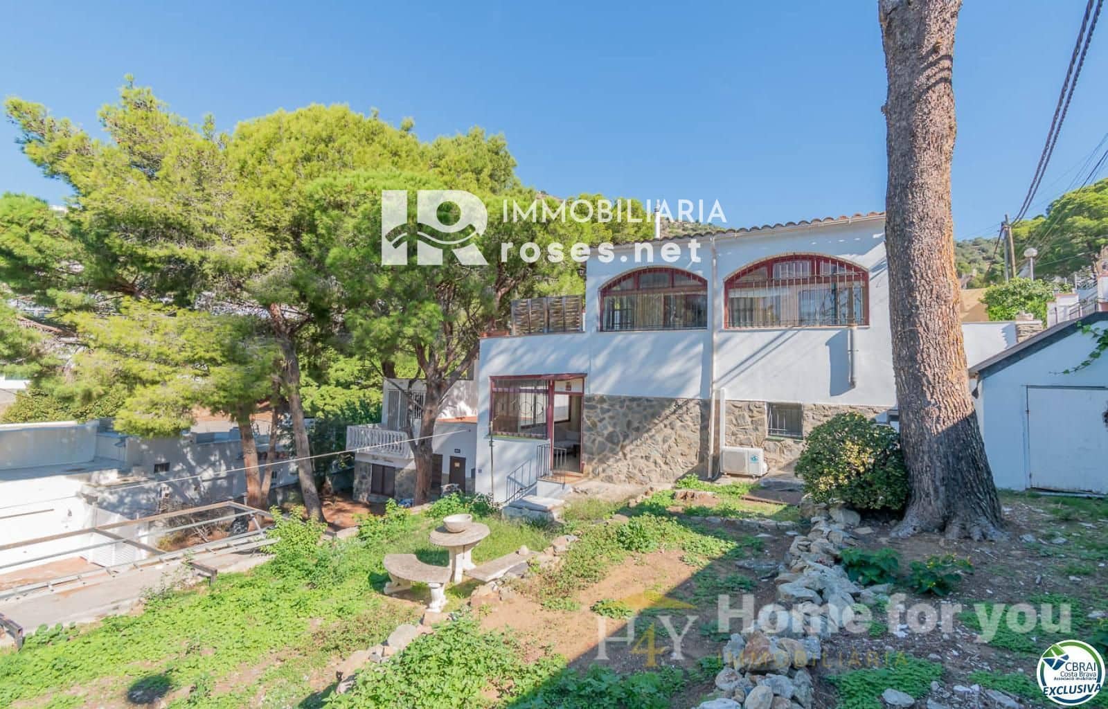 Chalet de 4 habitaciones en Roses en venta con garaje - 645.000 € (Ref: 9449335)