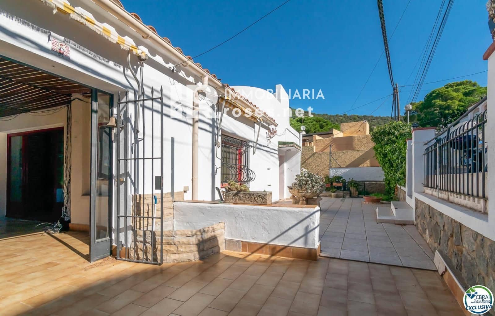 Chalet de 4 habitaciones en Roses en venta con garaje - 645.000 € (Ref: 9449335)