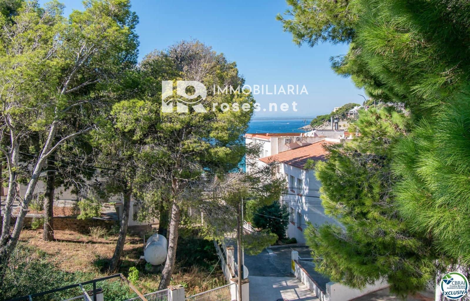 Chalet de 4 habitaciones en Roses en venta con garaje - 645.000 € (Ref: 9449335)