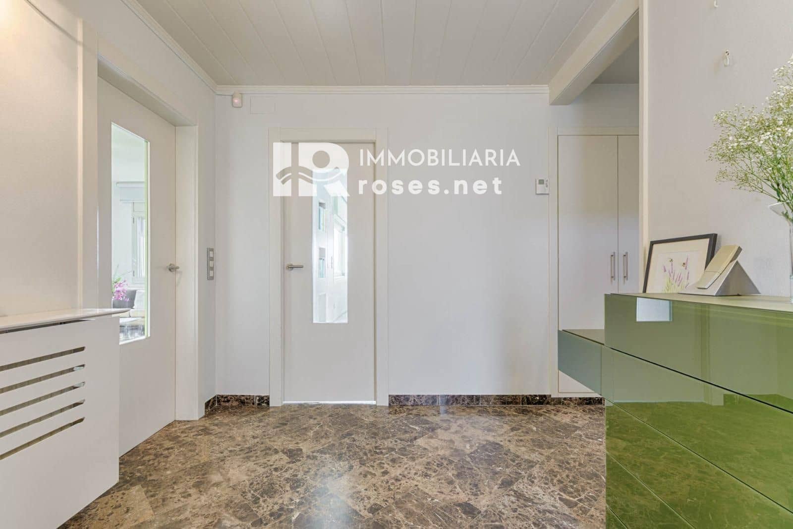 5 bedroom Villa for sale in La Jonquera with pool garage - € 890,000 (Ref: 9453434)