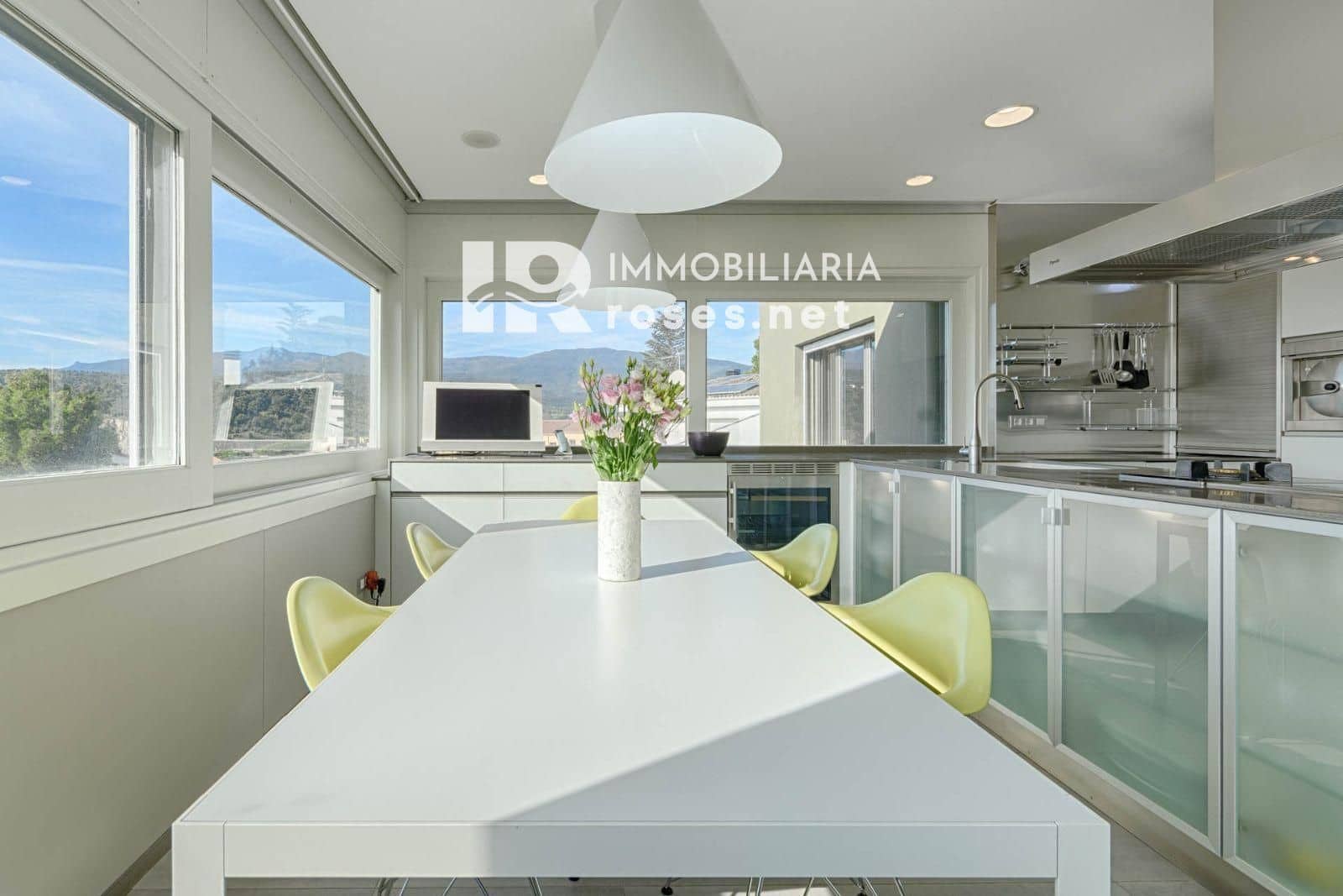 5 bedroom Villa for sale in La Jonquera with pool garage - € 890,000 (Ref: 9453434)