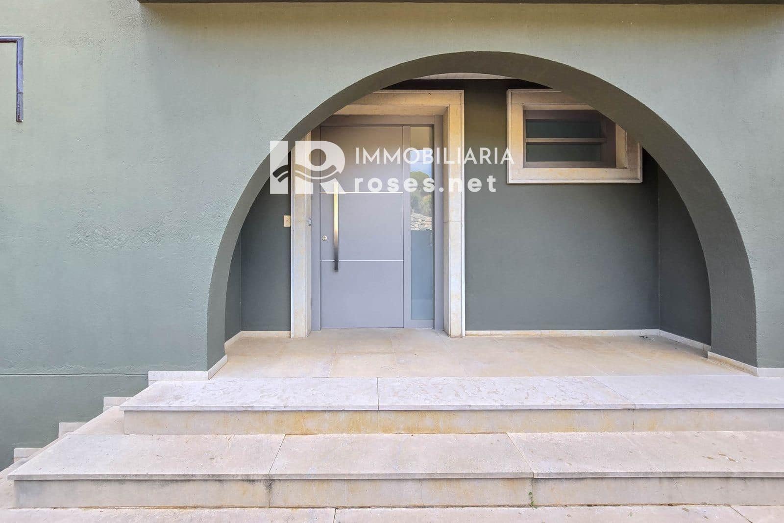 5 bedroom Villa for sale in La Jonquera with pool garage - € 890,000 (Ref: 9453434)